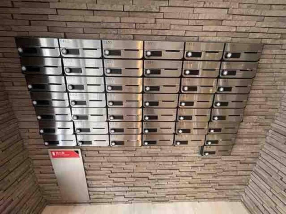 H2h心斎橋ビル Osaka